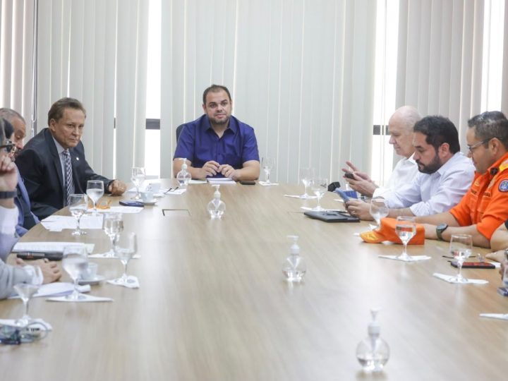 Presidente da Aleam, Adjuto Afonso, acompanha balanço das ações estaduais de combate às queimadas no Amazonas