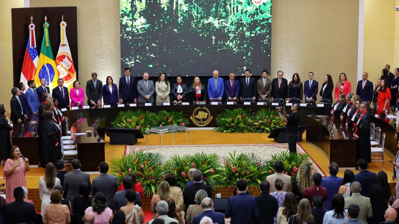 Presidente e vice-presidente do TCE-AM prestigiam recondução de Leda Mara à chefia do MPAM