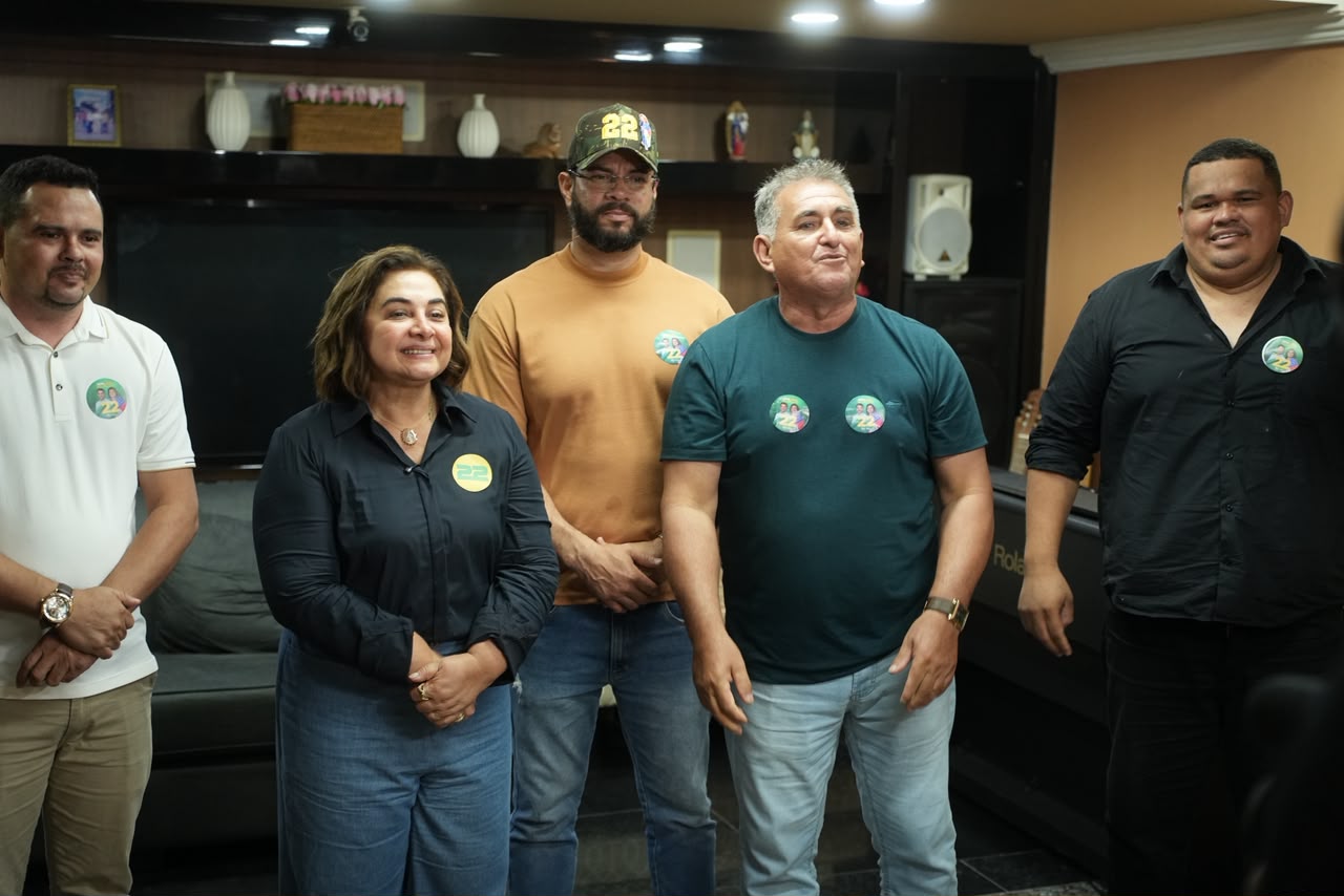 A força do interior: Professora Maria recebe apoio de várias lideranças do interior
