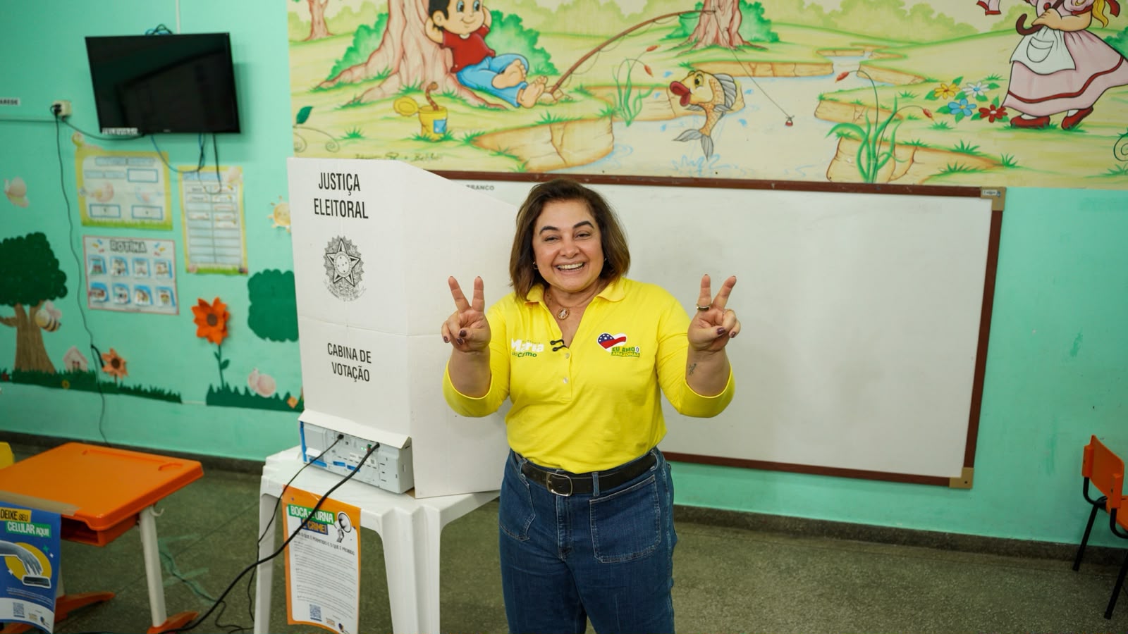 Quando o povo quer, ninguém segura’, diz Professora Maria ao votar no segundo turno