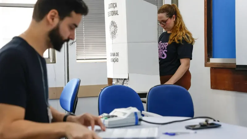 Eleitor que faltou ao primeiro turno pode votar no segundo