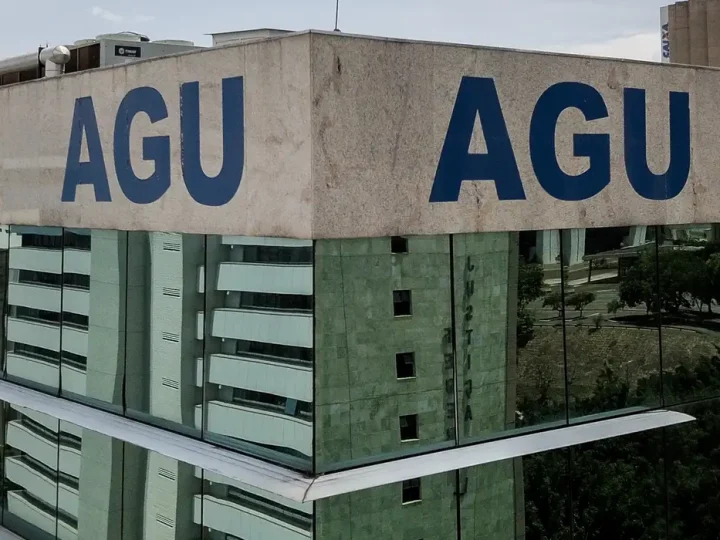 AGU busca recuperar R$ 190 milhões de integrantes do PCC e do CV