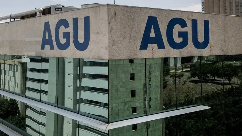 AGU busca recuperar R$ 190 milhões de integrantes do PCC e do CV