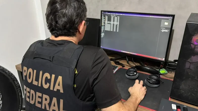 PF faz ação para prender 23 envolvidos com facção criminosa no Rio