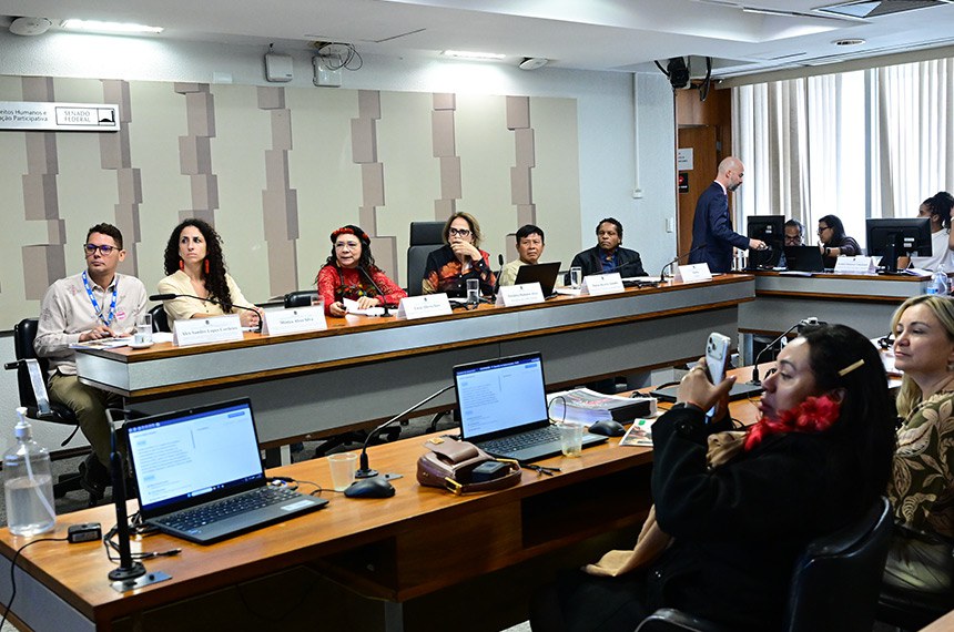 Lideranças ianomâmis cobram proteção e continuidade de ações ambientais