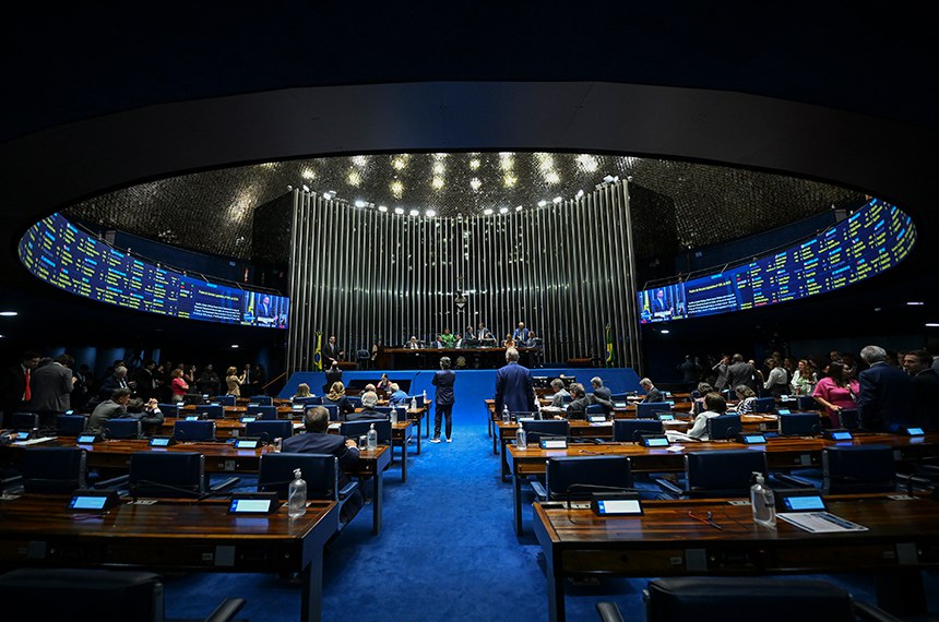 Em 2027, Senado terá 40 senadores novos e 14 reeleitos