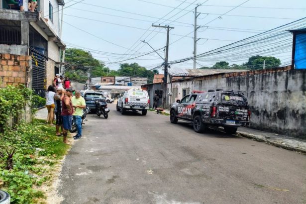 Homem é preso por ameaçar matar e manter filho de 1 ano refém