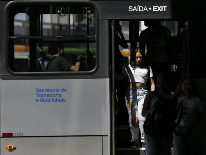 Governo envia ao Congresso proposta de tarifa zero no transporte